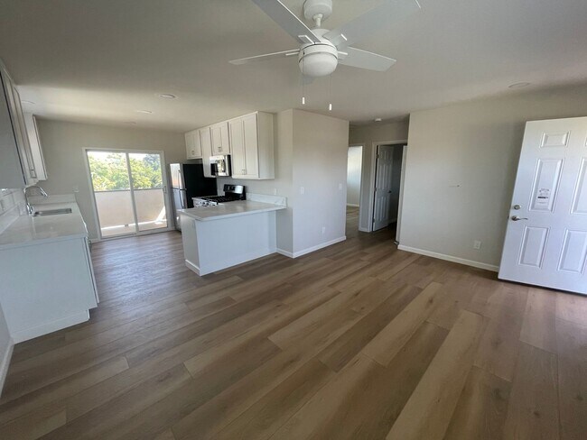 Building Photo - Manzanita