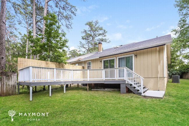 Building Photo - Comfortable 2 Bedroom Home