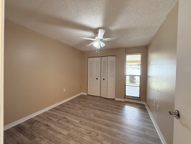 Building Photo - 7702 Ivory Terrace