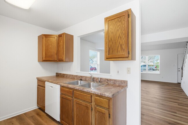 Building Photo - 3520 Prescott Dr