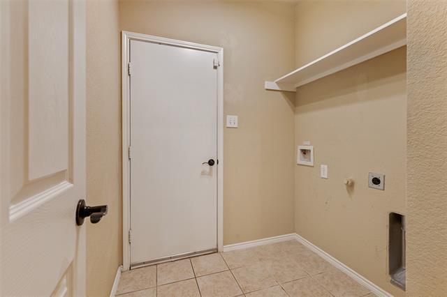 Building Photo - 504 Teal Ln