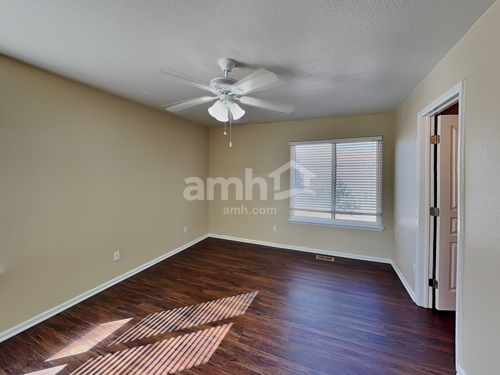 Building Photo - 18763 E 51st Ave