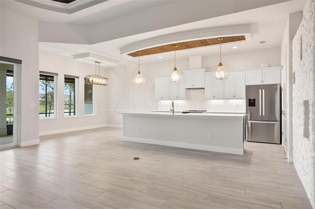 Building Photo - 128 Del Palma Dr