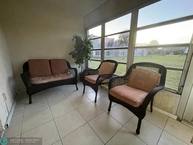 Building Photo - 2828 Casita Way