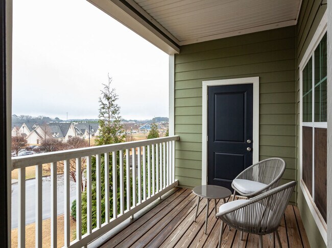 Building Photo - 1 Old Fairway Rd