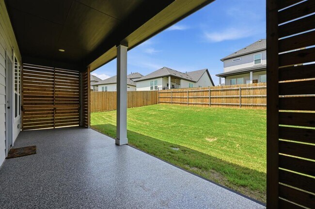 Building Photo - 11808 Seaside Wds Dr