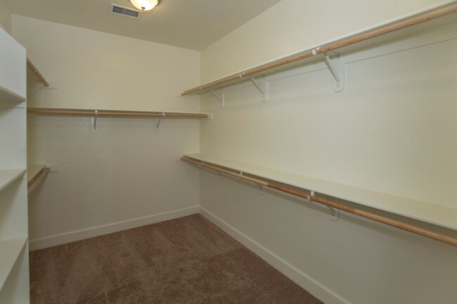 Building Photo - Cabernet Highlands by Lennar Homes for Rent