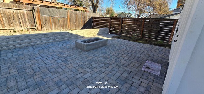 Building Photo - 1 bedroom 1 bath home