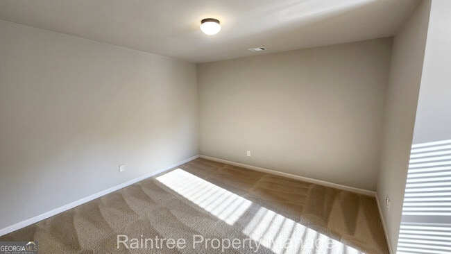 Building Photo - 11250 Shelton Pl