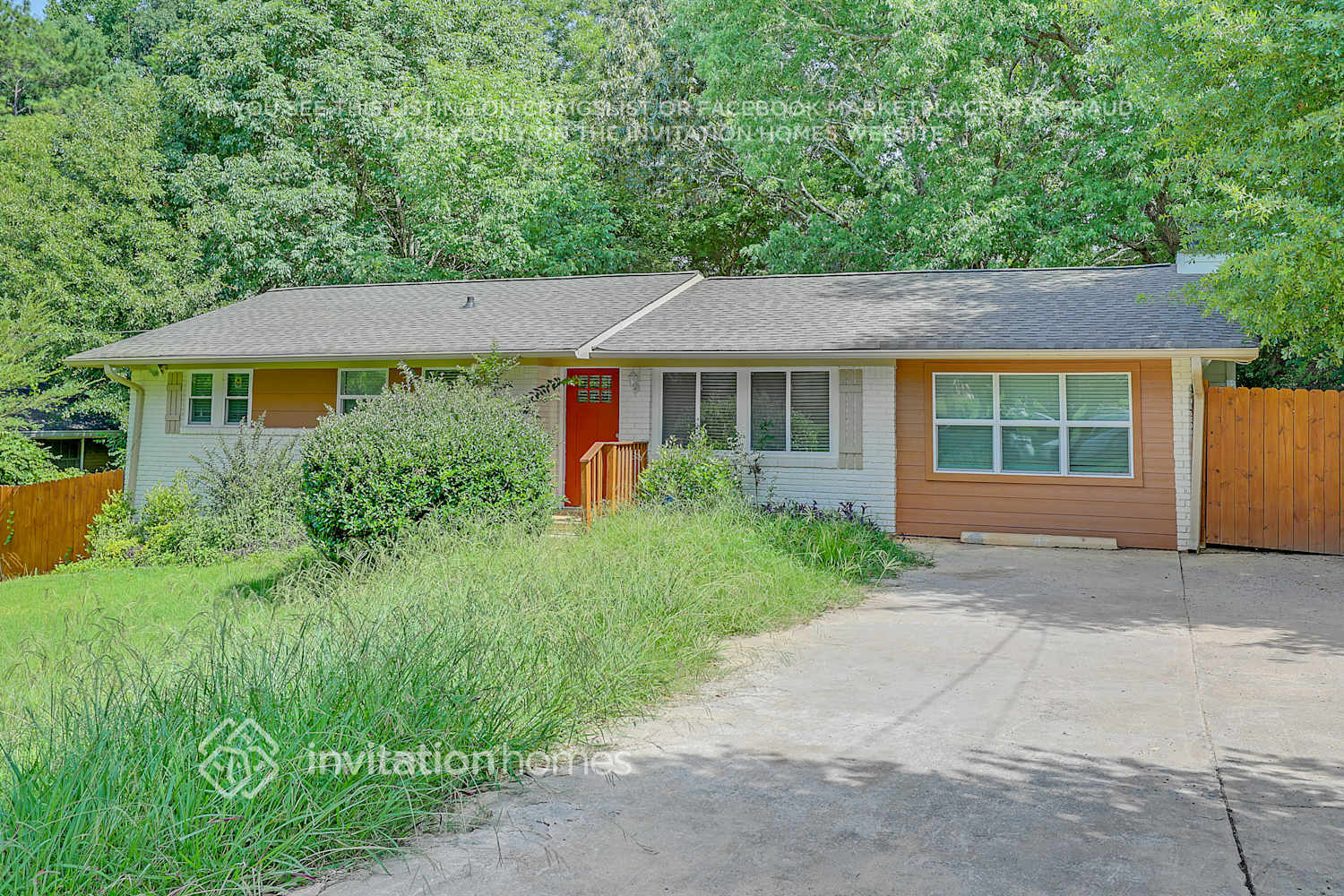 Building Photo - 3237 Tulip Dr