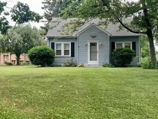 Primary Photo - 3817 W 10th St