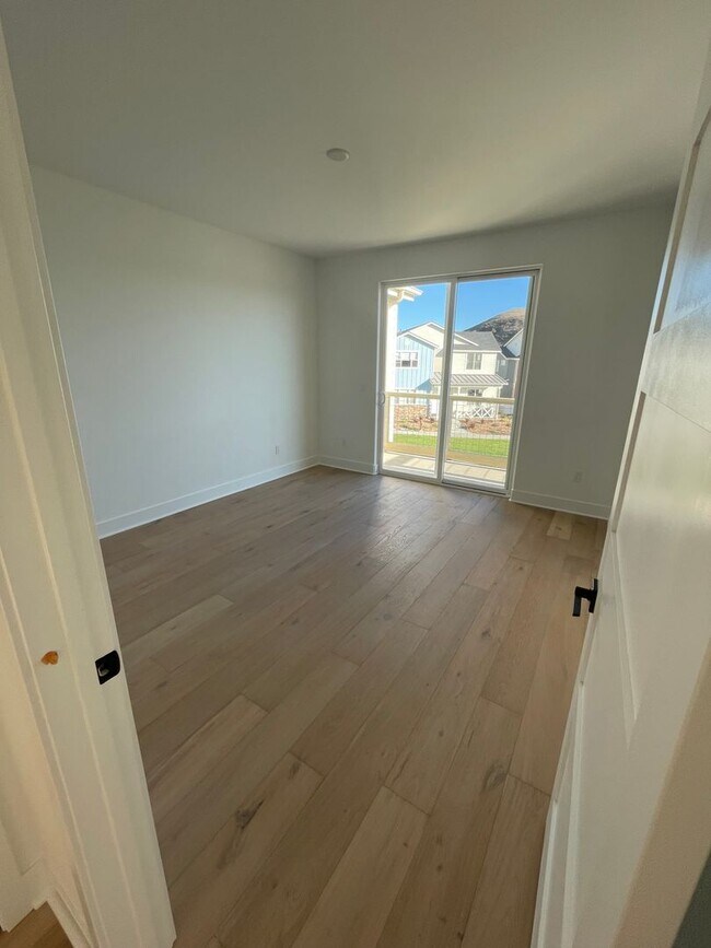 Building Photo - 3810 Hatchery Ln