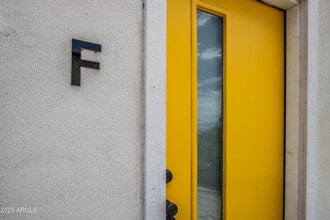 Building Photo - 2525 W State Ave