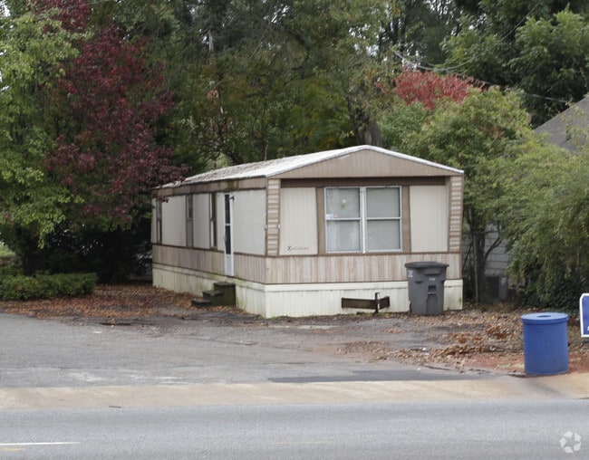 Building Photo - Heritage Mobile Home Park