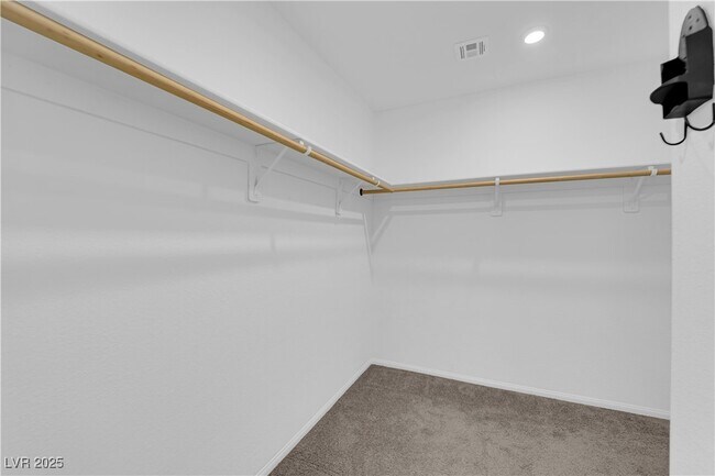 Building Photo - 8035 Skye Foxx St