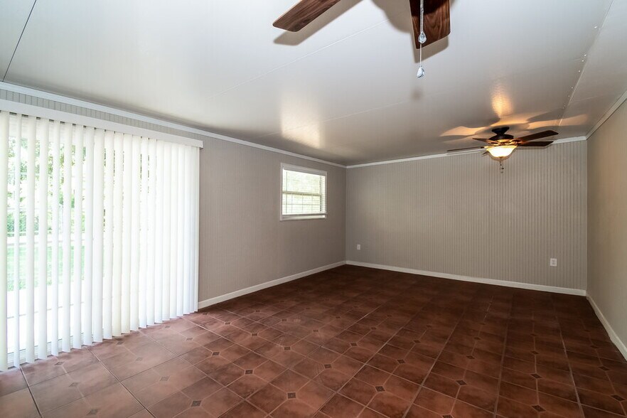 Building Photo - 7039 Eagles Perch Dr