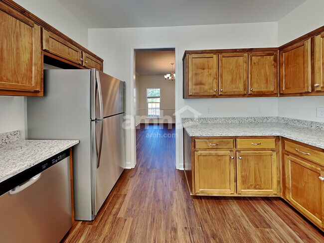 Building Photo - 3047 Romain Trail