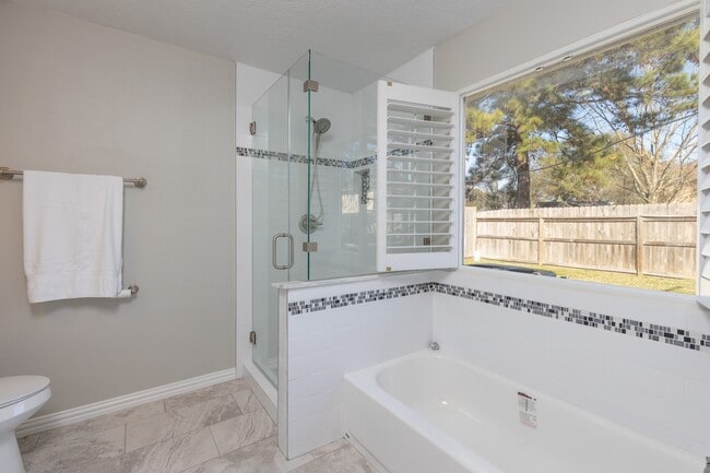 Building Photo - 3422 Keygate Dr