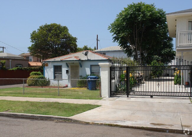 Building Photo - 114 Madison Ave