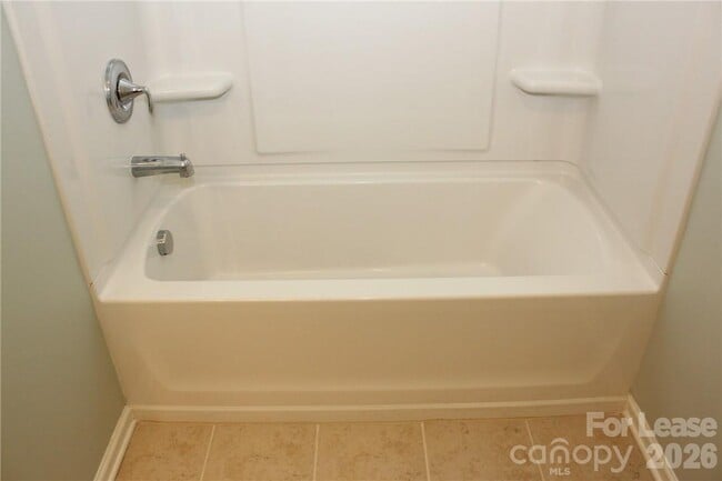 Building Photo - 6017 Sweetbay Ln