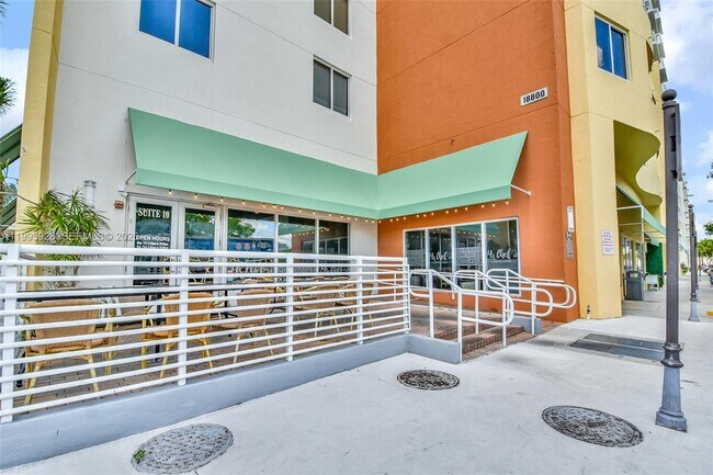 Building Photo - 18800 NE 29th Ave