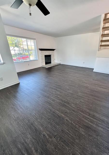Building Photo - 6870 Pear Tree Dr