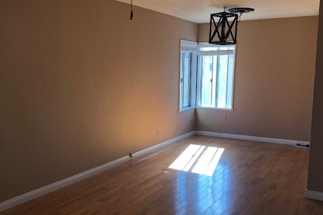 living/dining room view 2 - 2810 Exposition Blvd