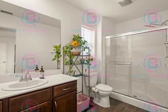 Building Photo - Spacious 4-Bedroom Lemmon Valley Home with...