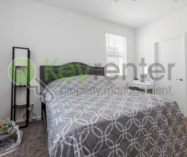 Building Photo - 1057 Provence Village Dr