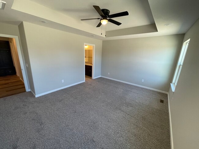 Building Photo - 712 Glenwood Ave