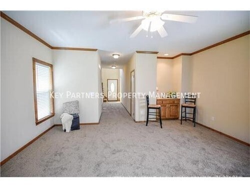 Building Photo - 1950 W Surrey-