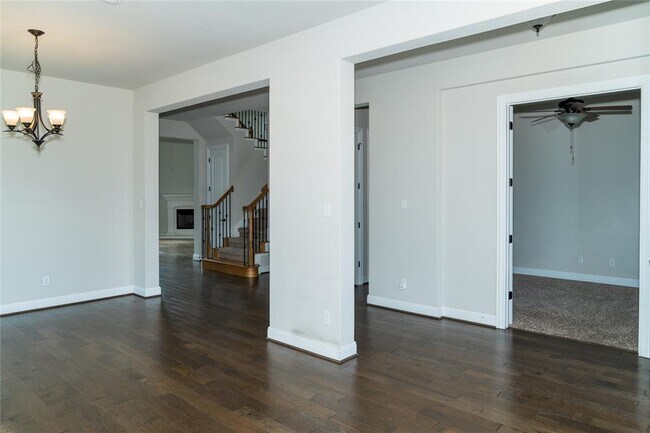 Building Photo - 3804 Tango Ct