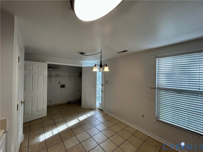 Building Photo - 3063 Montfort Loop