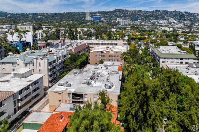 Building Photo - 115 N Wetherly Dr
