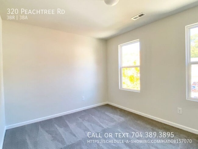 Building Photo - 320 Peachtree Rd