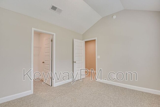 Building Photo - 8047 Kinsale Ave SE