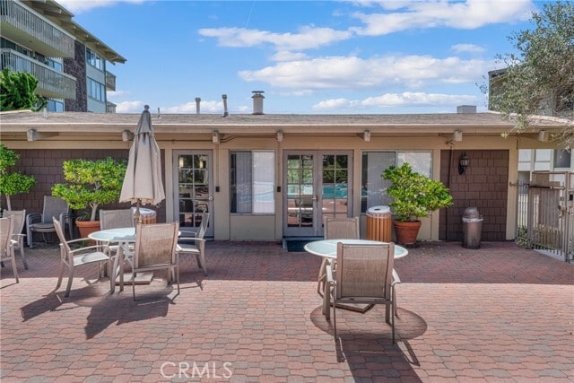 Building Photo - 6542 Ocean Crest Dr