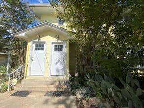 Building Photo - 1404 W 12th St