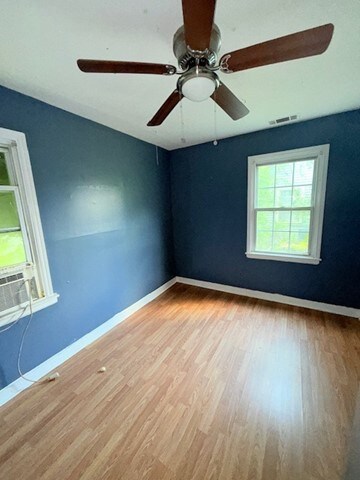 Building Photo - 4051 Chelsea Ave