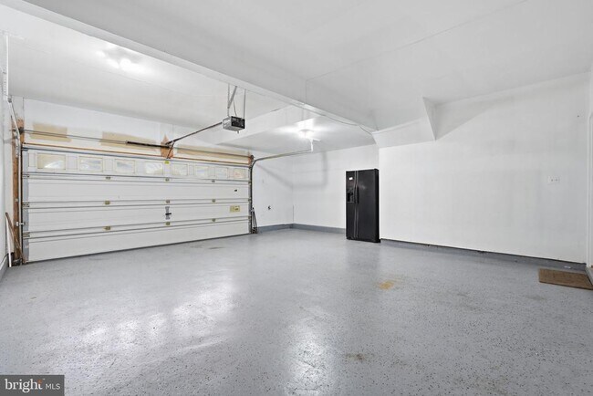 Building Photo - 25196 Whippoorwill Terrace