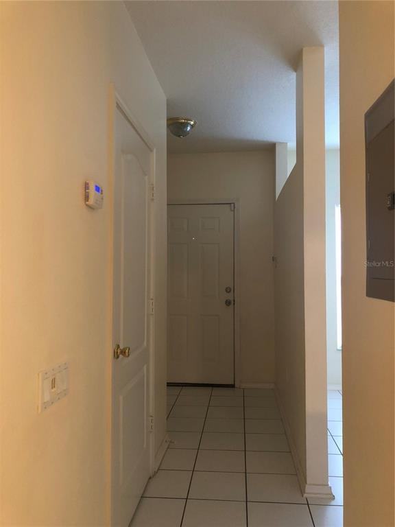 Building Photo - 2302 Lake Woodberry Cir