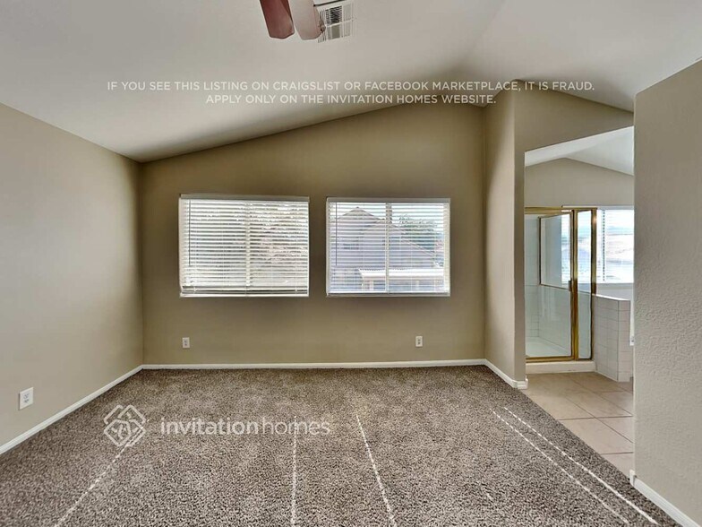 Building Photo - 3925 Laurel Brook Dr