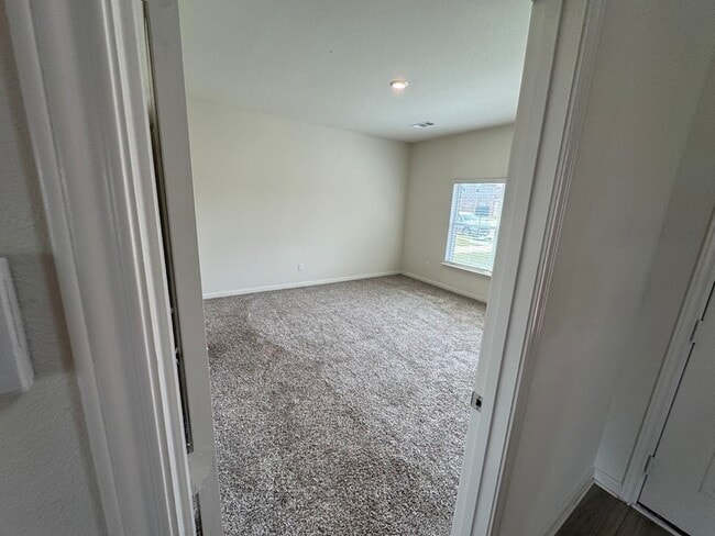 Building Photo - 137 Sammy Fowler Ave