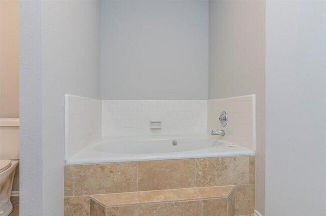 Building Photo - 12106 Essenbruk Dr