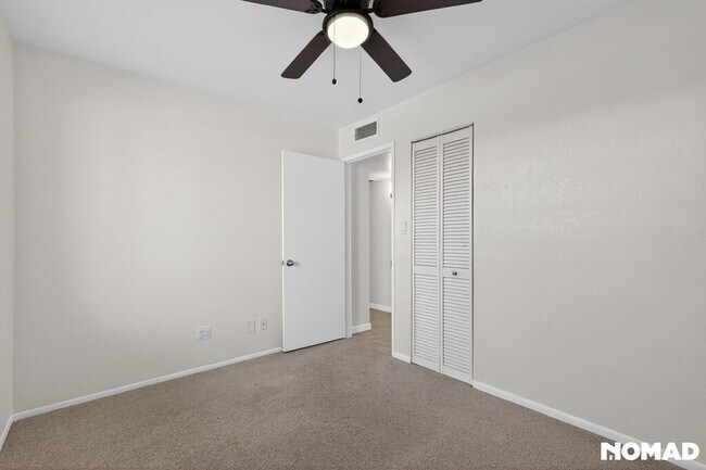 Building Photo - Charming 4BR House in Phoenix