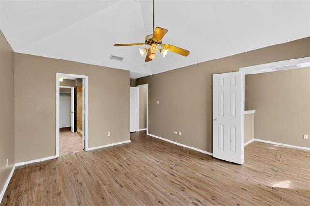 Building Photo - 2532 Beau Dr