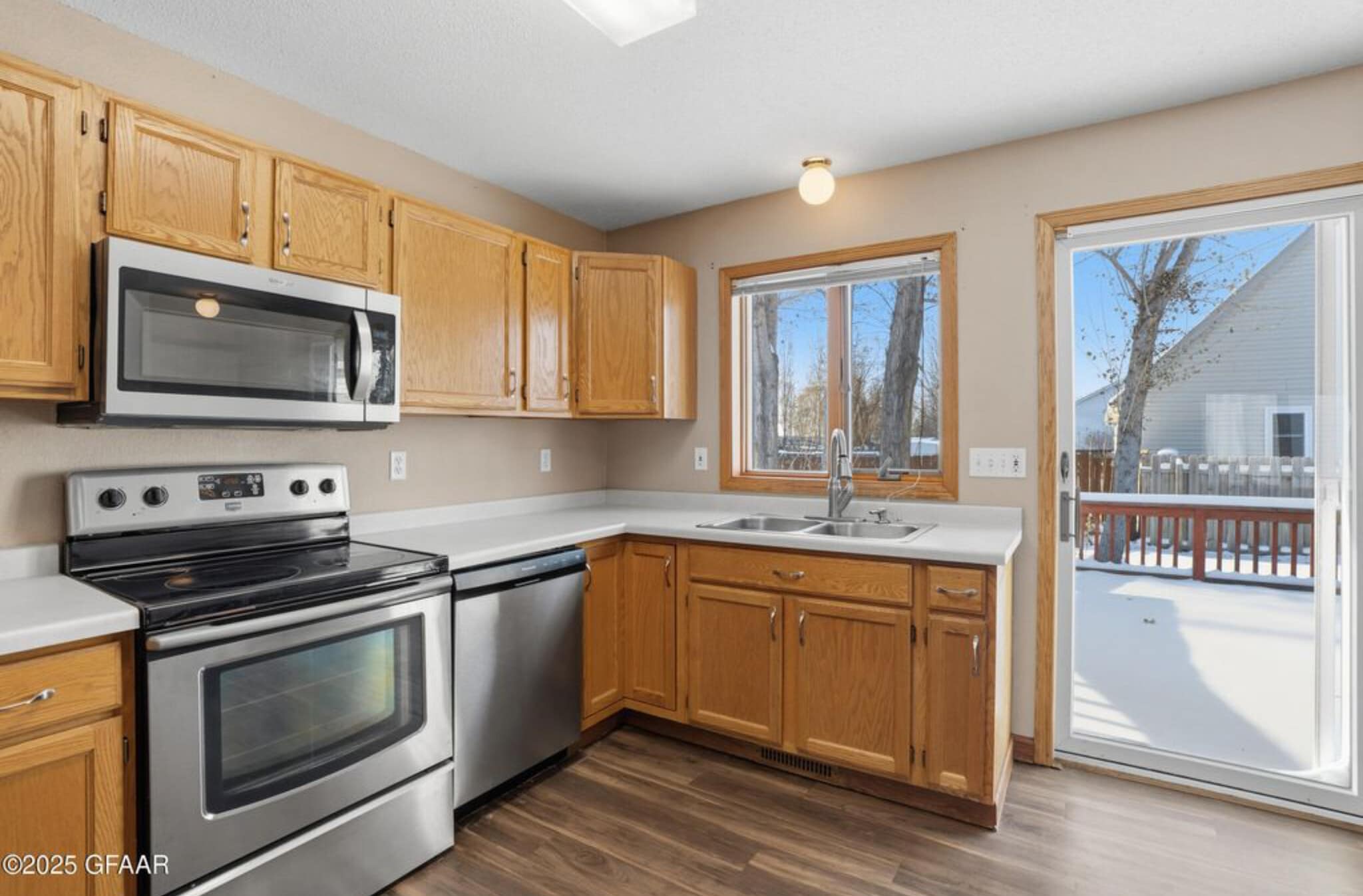 Building Photo - 5191 W Lanark Dr