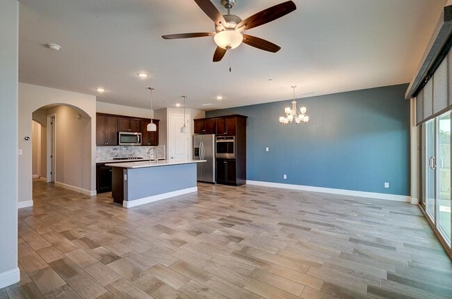 Building Photo - 2935 N Leya Dr