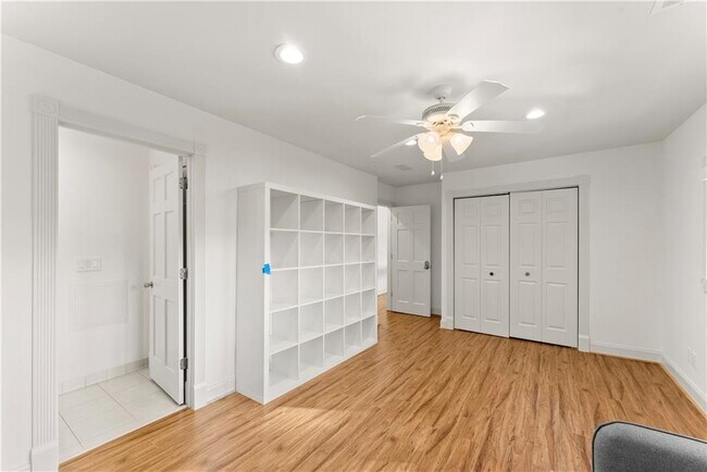 Building Photo - 1495 Spalding Dr