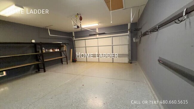 Building Photo - 20593 W Hamilton St